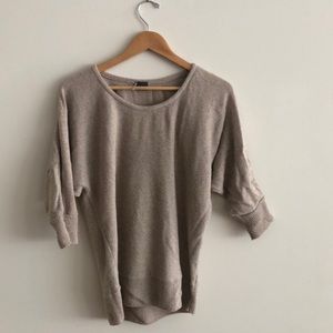 💛 LOOSE FITTED CREW NECK